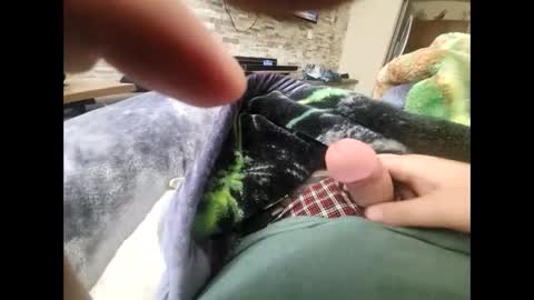 Snapshot of bmc2061 chatting on October 7, 2025, 5:43 pm bmc2061 online show from October 7, 2025, 5:43 pm