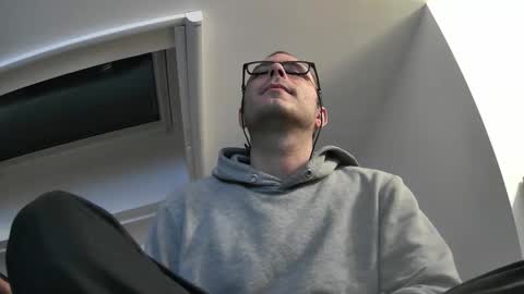 bo22222222 online show from March 24, 2026, 2:11 pm