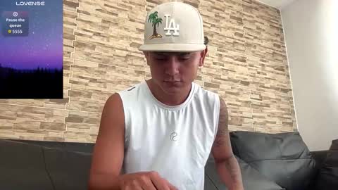 Bob  INDEPENDENT MODEL online show from February 24, 2026, 5:33 pm