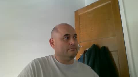 Snapshot of bobabator chatting on September 8, 2025, 3:33 pm bobabator online show from September 8, 2025, 3:33 pm