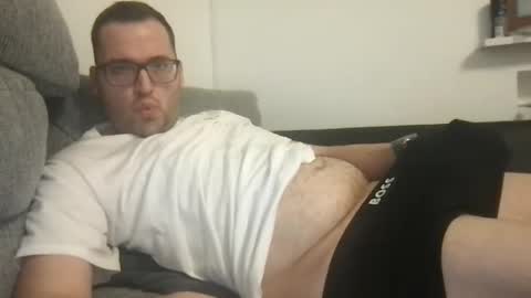 Snapshot of bobbele94 chatting on February 5, 2026, 7:40 pm bobbele94 online show from February 5, 2026, 7:40 pm