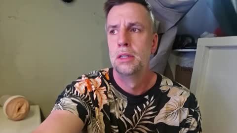 Dan online show from May 17, 2026, 9:44 pm