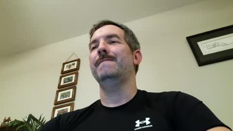 Snapshot of bobchmw chatting on June 18, 2026, 2:01 am Bobchmw online show from June 18, 2026, 2:01 am