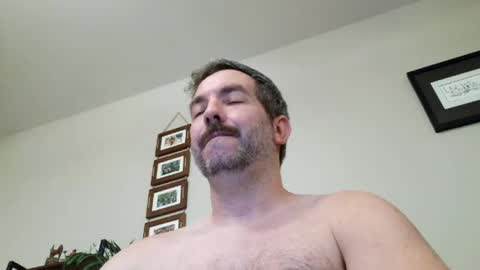 Snapshot of bobchmw chatting on June 24, 2026, 2:10 am Bobchmw online show from June 24, 2026, 2:10 am