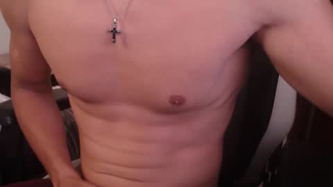 Snapshot of bodyking69 chatting on May 31, 2026, 7:37 am bodyking69 online show from May 31, 2026, 7:37 am