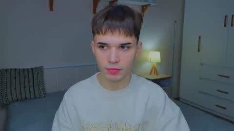 ALEXPVT IS OPEN online show from February 28, 2026, 3:29 am