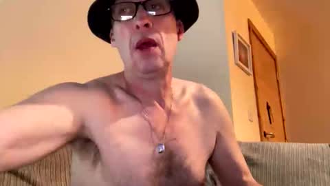 bon45433 online show from December 22, 2025, 1:46 am