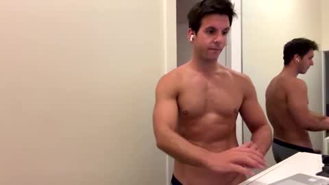 Bondi online show from February 21, 2025, 10:17 am