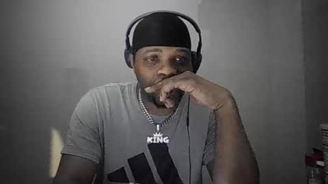 bonesda477613 online show from April 19, 2026, 2:00 am