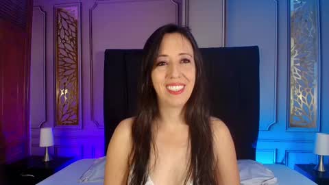 bonnie online show from September 15, 2025, 12:05 pm