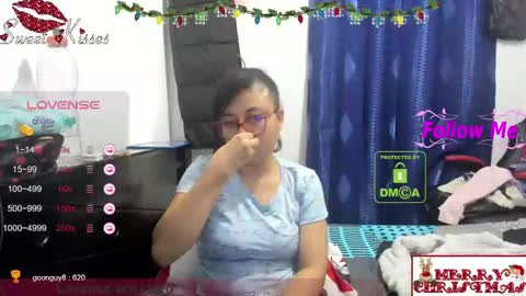 Snapshot of bonnie_lam_ chatting on December 11, 2024, 3:45 am bonnie lam  hello welcome to my room I hope you have fun and you can reach your maximum pleasure here with me online show from December 11, 2024, 3:45 am
