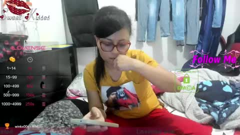 Snapshot of bonnie_lam_ chatting on January 12, 2025, 3:39 am bonnie lam  hello welcome to my room I hope you have fun and you can reach your maximum pleasure here with me online show from January 12, 2025, 3:39 am