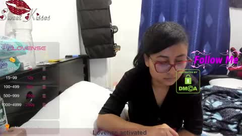 Snapshot of bonnie_lam_ chatting on March 12, 2025, 1:36 am bonnie lam  hello welcome to my room I hope you have fun and you can reach your maximum pleasure here with me online show from March 12, 2025, 1:36 am