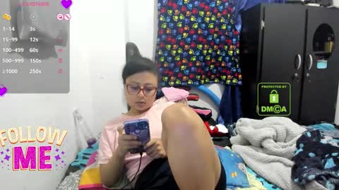 Snapshot of bonnie_lam_ chatting on October 20, 2025, 4:24 am bonnie lam  hello welcome to my room I hope you have fun and you can reach your maximum pleasure here with me online show from October 20, 2025, 4:24 am