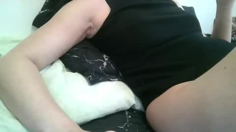 Snapshot of bonnieexcite chatting on September 9, 2025, 11:54 am BonnieExcite online show from September 9, 2025, 11:54 am