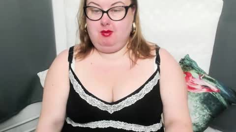 Snapshot of bonnieshining chatting on December 13, 2024, 5:16 am Bonnie online show from December 13, 2024, 5:16 am