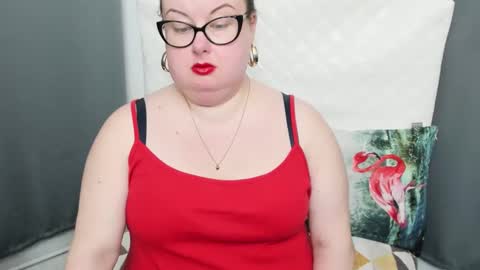 Snapshot of bonnieshining chatting on February 24, 2025, 7:55 am Bonnie online show from February 24, 2025, 7:55 am