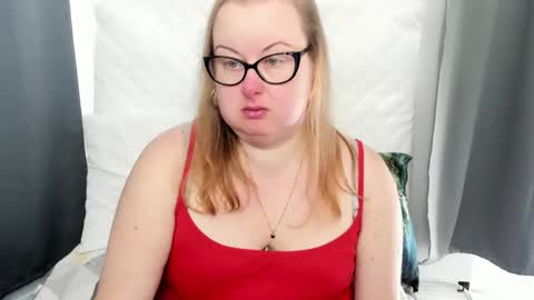 Snapshot of bonnieshining chatting on October 16, 2025, 10:16 am Bonnie online show from October 16, 2025, 10:16 am