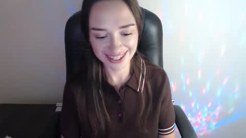 Snapshot of bonniexxx_ chatting on October 8, 2025, 6:44 am Bonnie online show from October 8, 2025, 6:44 am