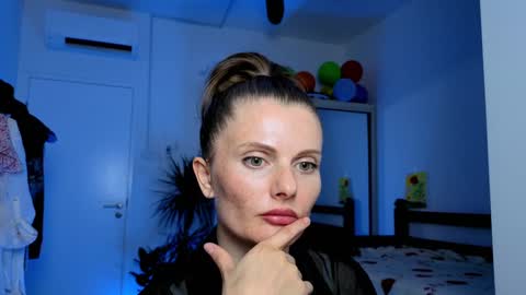 bonya_sport007 online show from February 7, 2025, 4:03 pm