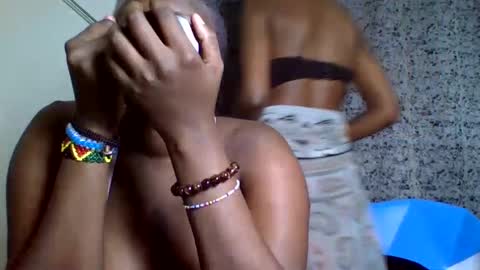 boobey_warden online show from September 28, 2025, 3:39 pm