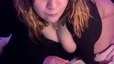 Snapshot of booboosperfectfacefuck chatting on February 21, 2025, 7:23 am Nova  sub to my fan club for free pms and sexy sloppy videos  online show from February 21, 2025, 7:23 am