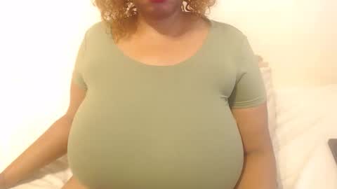 boobyqueen online show from January 18, 2026, 12:42 pm