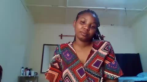 Snapshot of bootie_caramel chatting on September 20, 2025, 10:49 am bootie_caramel online show from September 20, 2025, 10:49 am