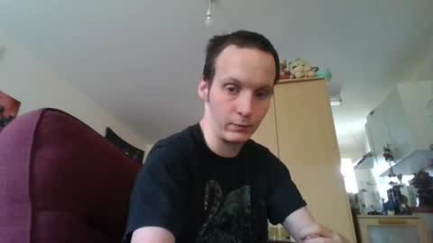 Snapshot of boredlul chatting on June 10, 2026, 9:52 am boredlul online show from June 10, 2026, 9:52 am