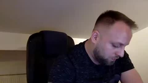hugo online show from April 26, 2026, 1:03 am