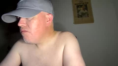 bostonirish45 online show from November 14, 2025, 5:50 am