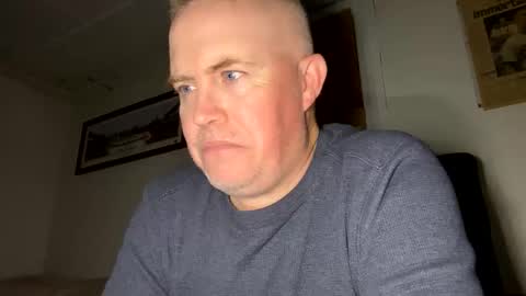 bostonirish45 online show from November 30, 2025, 5:55 am