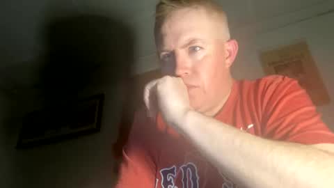 bostonirish45 online show from April 9, 2026, 4:34 am