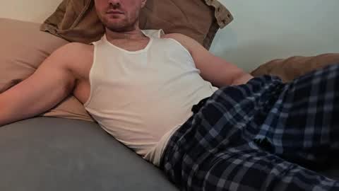 bottomtsinner online show from March 31, 2026, 10:04 am