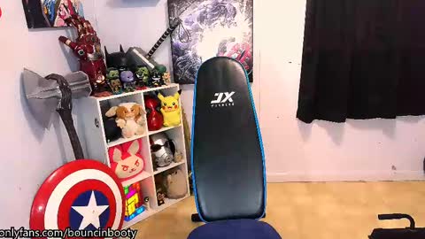 Snapshot of bouncinbooty chatting on February 20, 2025, 4:14 pm Pumpkin Butt online show from February 20, 2025, 4:14 pm