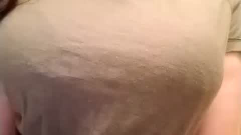 Snapshot of bouncyqueenmajesty chatting on October 9, 2025, 12:47 pm Bouncy Queen Majesty online show from October 9, 2025, 12:47 pm