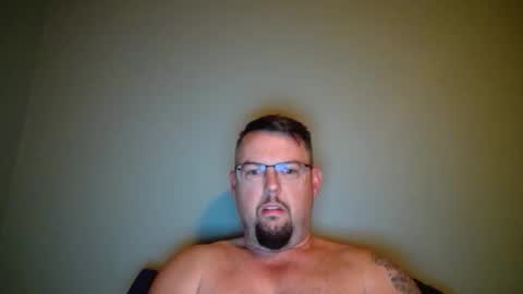 bowtieguy84 online show from May 15, 2026, 9:05 am
