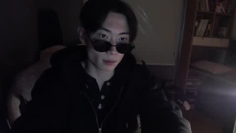 boxman556990 online show from February 3, 2025, 7:40 am