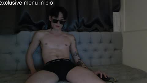 boxman556990 online show from November 16, 2025, 10:15 pm