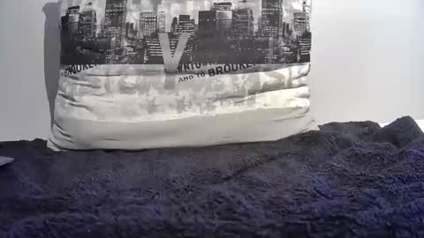 boy3911 online show from September 25, 2025, 4:43 pm