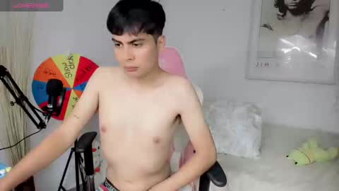 Aaron online show from December 29, 2024, 10:25 pm