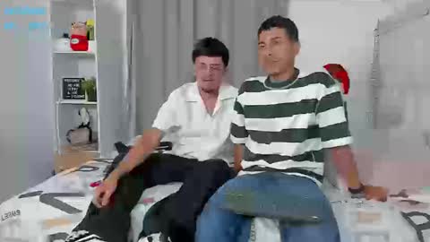 boy_jerry online show from December 20, 2025, 4:19 am