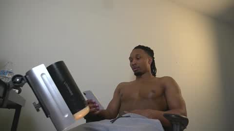 Snapshot of boy_kino chatting on March 3, 2026, 6:47 pm Pixel Pleasures online show from March 3, 2026, 6:47 pm