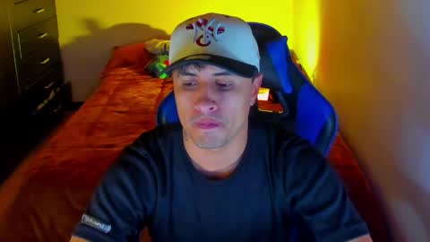 Snapshot of boy_nauthy chatting on April 30, 2026, 12:06 am boy_nauthy online show from April 30, 2026, 12:06 am
