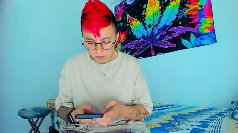 Snapshot of boy_trans chatting on January 11, 2026, 10:37 pm Edward ftm trans queerslave online show from January 11, 2026, 10:37 pm