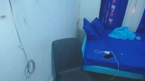 boyax16 online show from January 5, 2025, 4:14 am