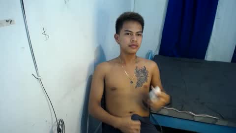 boyax16 online show from January 24, 2025, 10:21 am