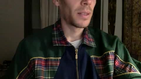 boybcn94 online show from April 5, 2026, 7:33 pm