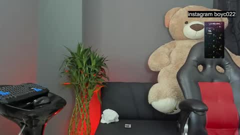 boyc02_ online show from February 16, 2025, 10:54 pm