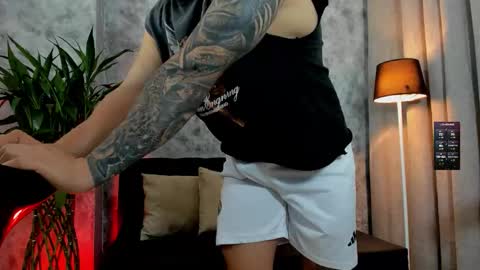 boyc02_ online show from September 20, 2025, 5:19 am